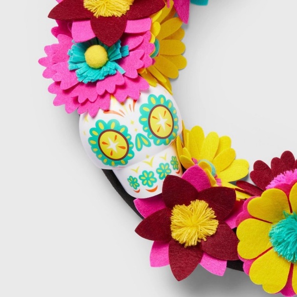 New Día de Muertos Calavera and Flower Wreath - Designed with Luis Pinto - Picture 2 of 3